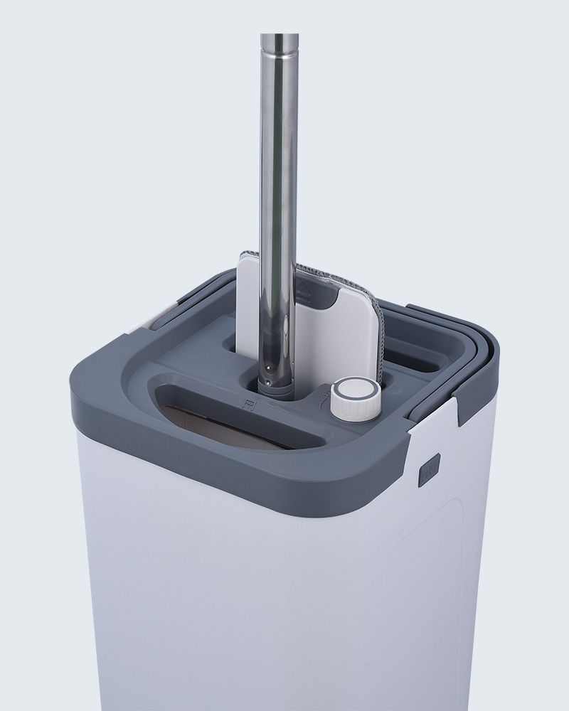 Deje de limpiar con agua sucia: por qué el juego de cubeta para trapeador plano con separación de limpieza Mopx3 es una revolución sanitaria